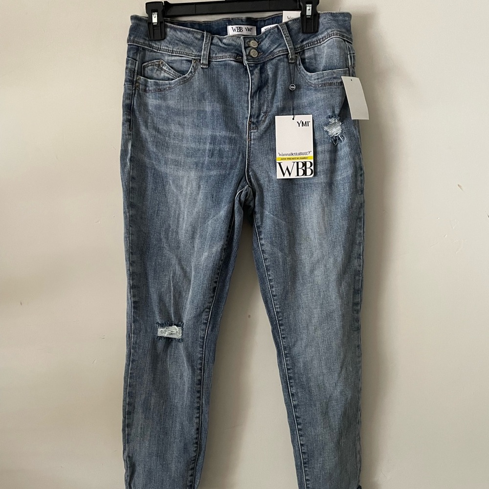 WBB YMI mid rise ripped jeans. Ladies size 7/28. New with tag